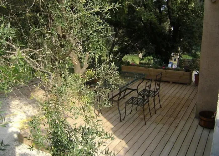 Vakantiehuis Mit Terrasse- Mitten In Der By Interhome *