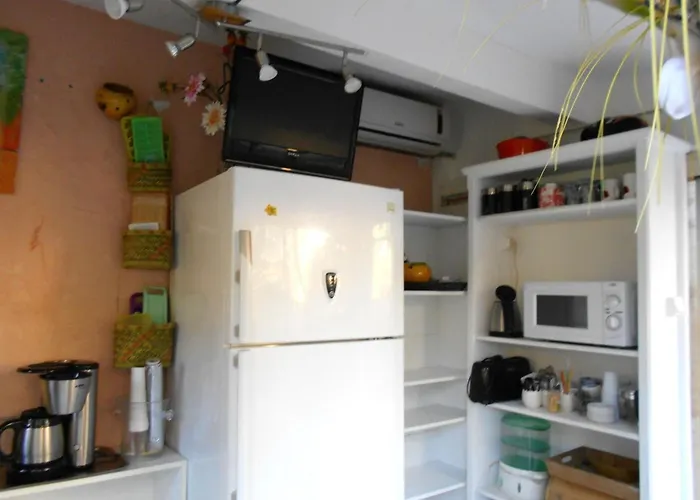 Vakantiehuis Mit Terrasse- Mitten In Der By Interhome Bandol