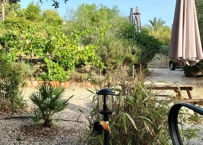 Vakantiehuis Mit Terrasse- Mitten In Der By Interhome