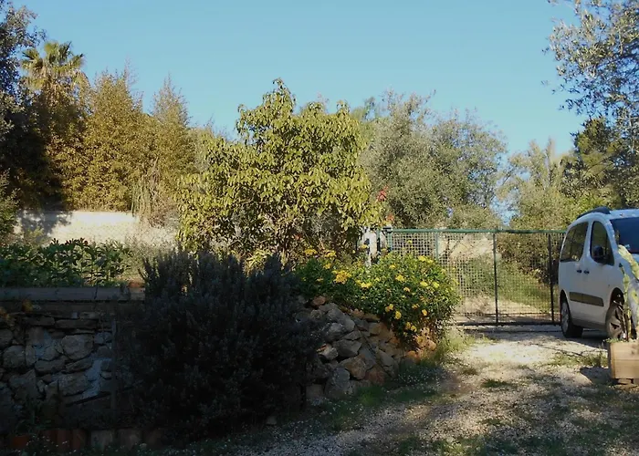 Mit Terrasse- Mitten In Der By Interhome * Bandol